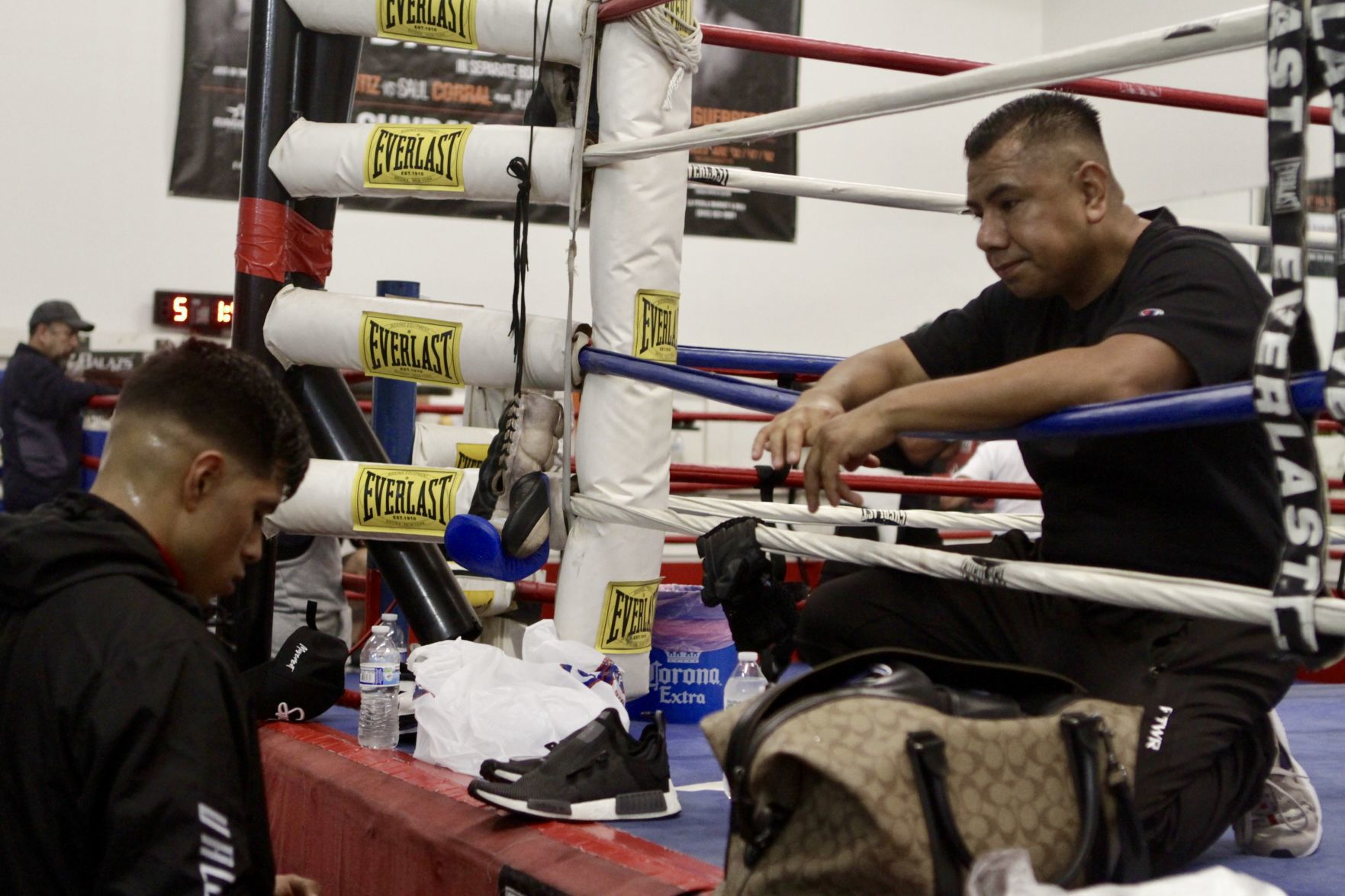 071019BalderasBoxing13.jpg